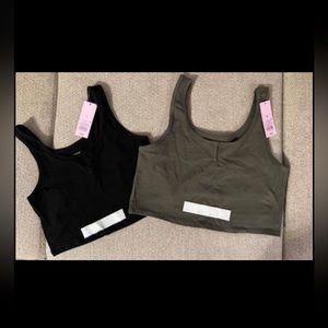 2 Wild Fable crop tops. 1 green 1 black